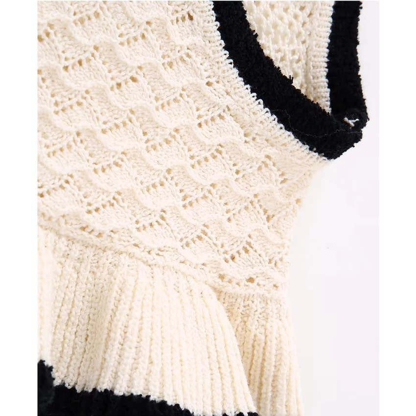 Maze Crochet Eyelet Flounce Tank Top | Size Small | Commense