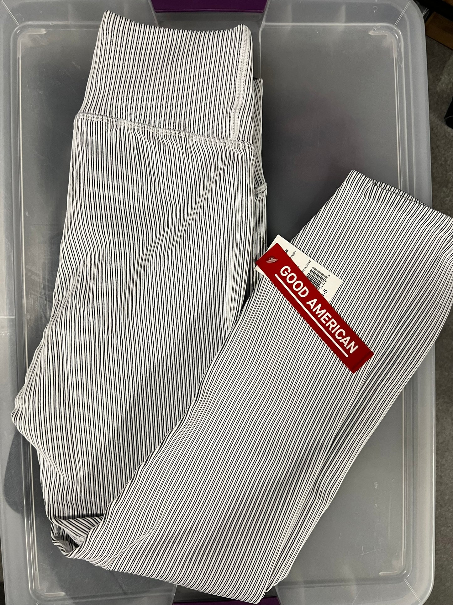 π "The Zebra Chic Leggings" by Good American