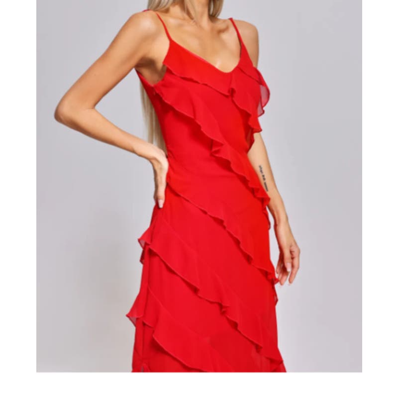 Ladder Ruffle Zippered Long Red Dress  | Size Large | Commense