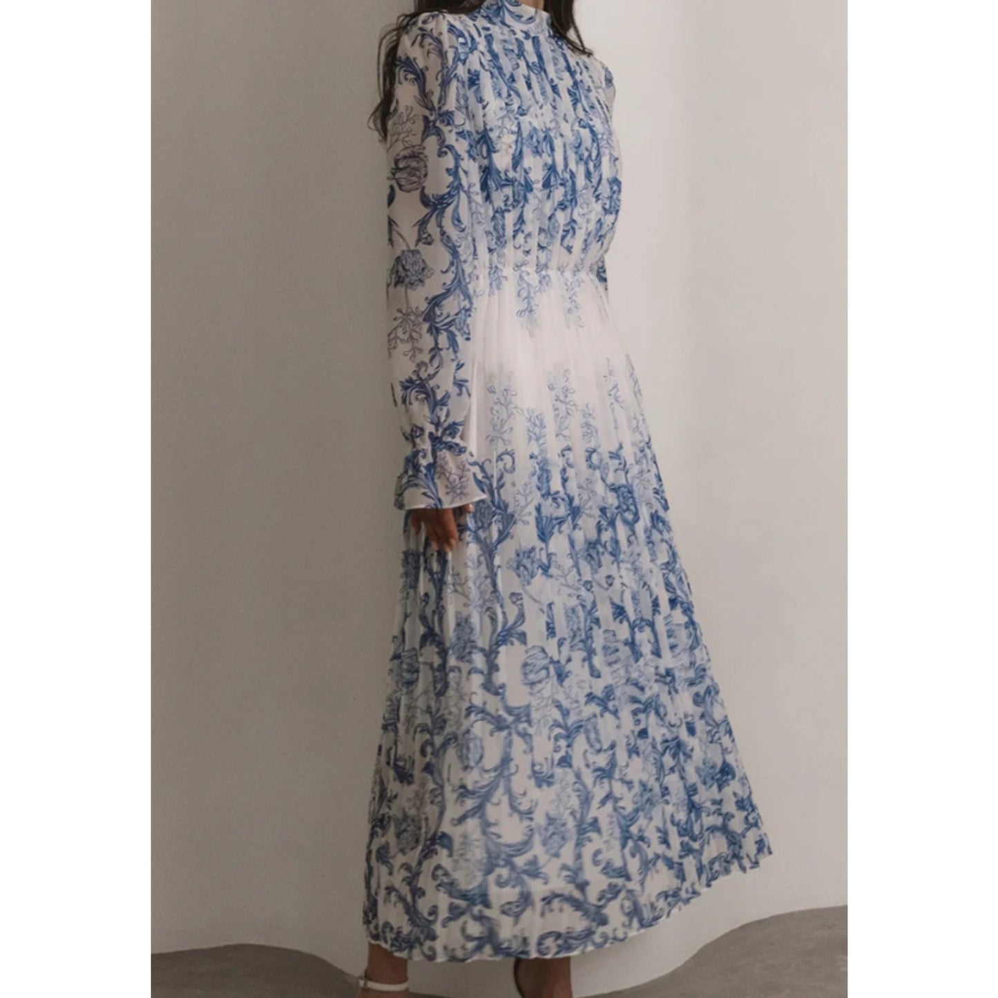 Plant Pattern Printed Pleated Long Dress | Size M | Commense