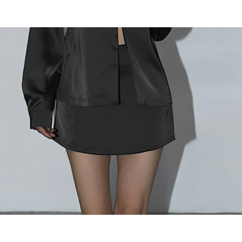 Leisure Satin Mini Skirt | Size Small | Commense