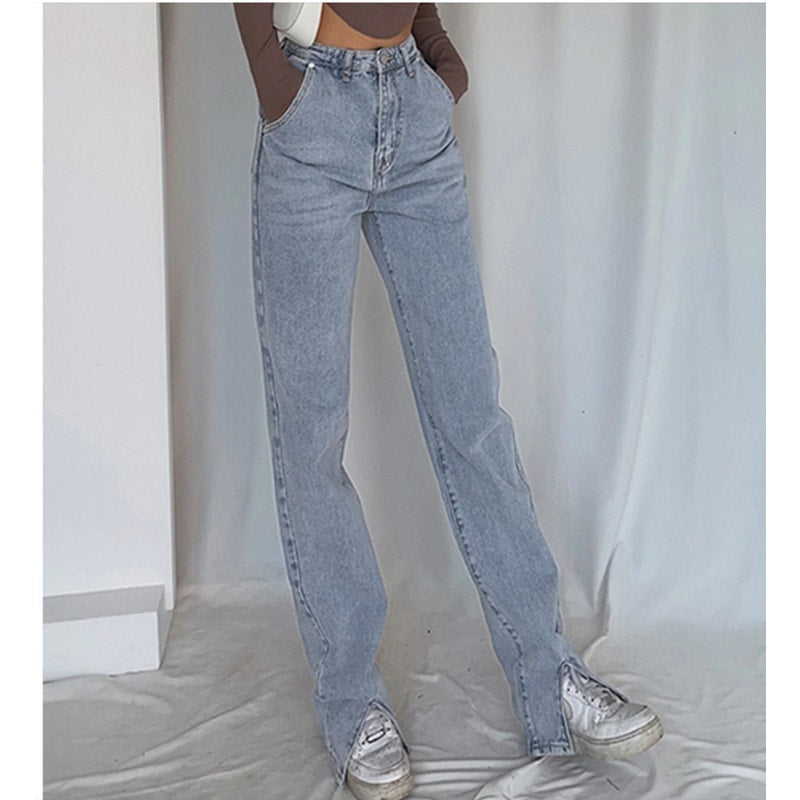 Classic Straight Leg Jeans | Size Large | Commense