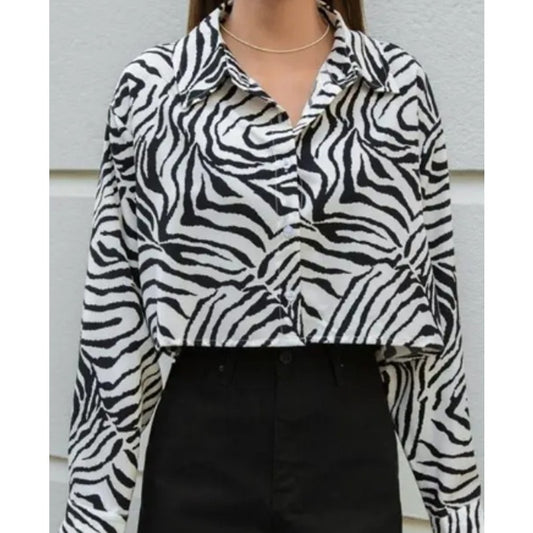 Zebra Long Sleeve Print Crop Shirt | Size 4 | Chicgenes