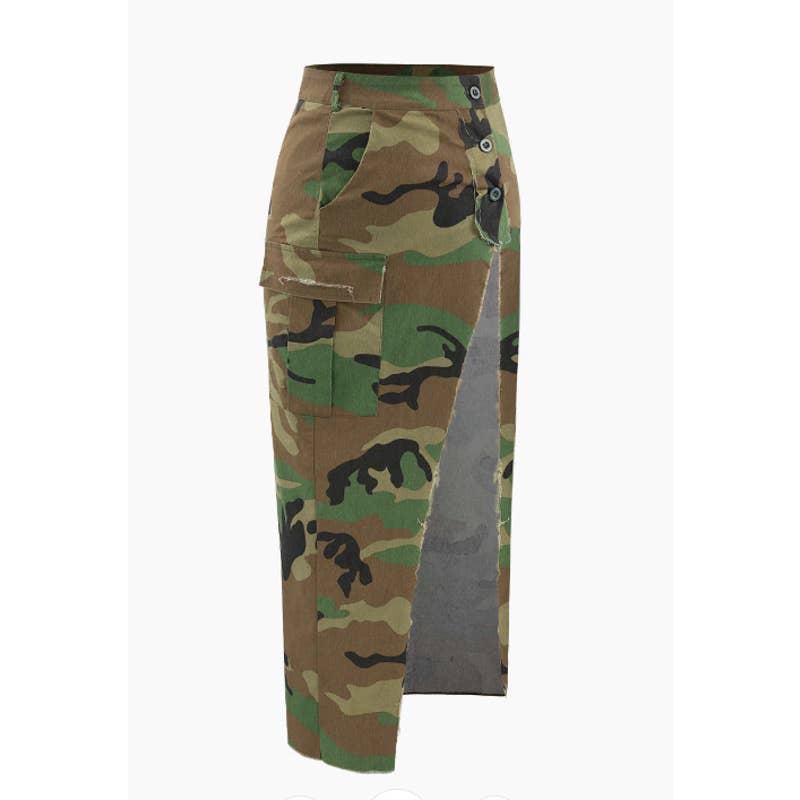 Micas Camo Print Flap Pocket Slit Skirt - Size XL - March into Style!